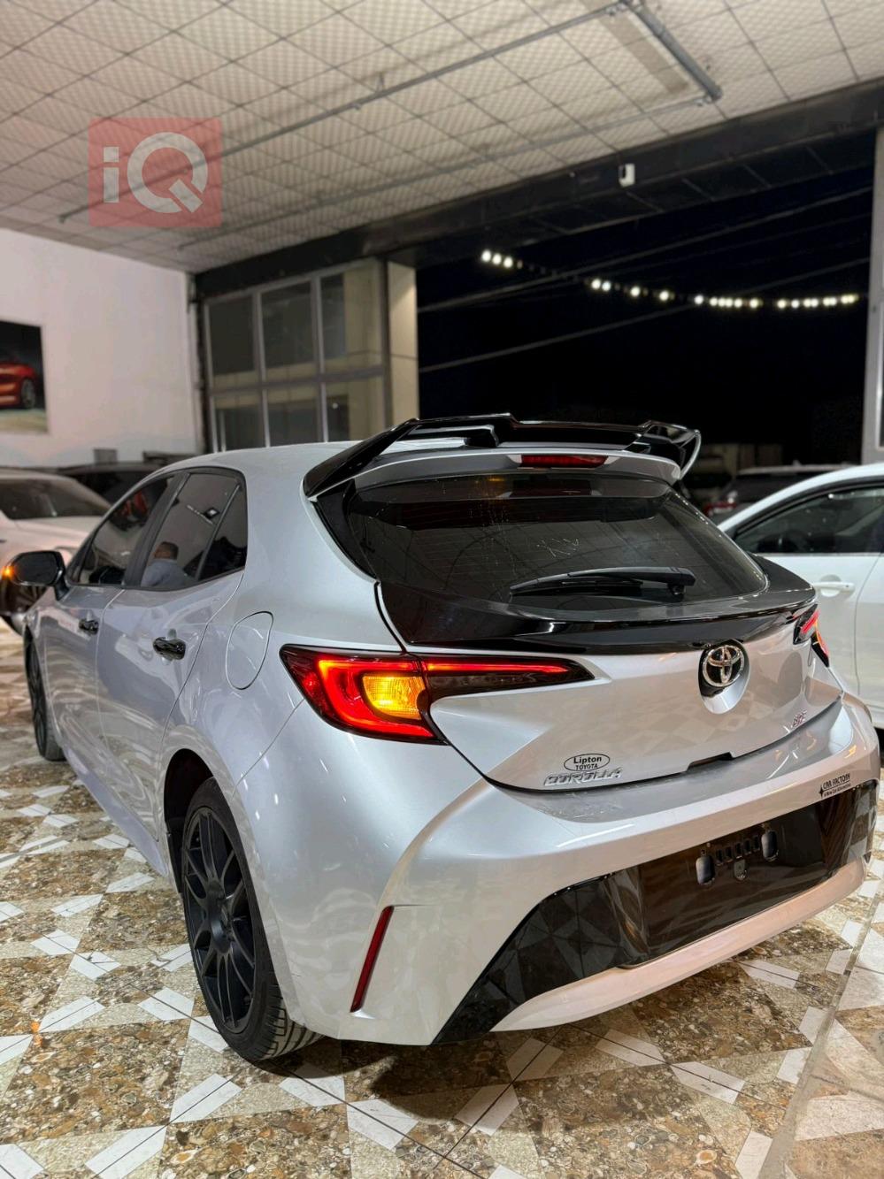 تۆیۆتا کرۆلا هاچباک